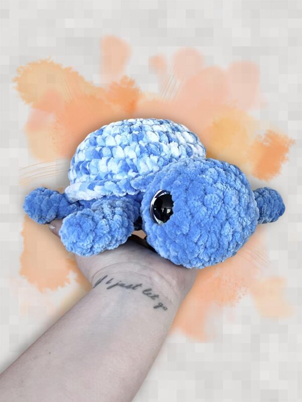 Medium Blue Speckled Turtle