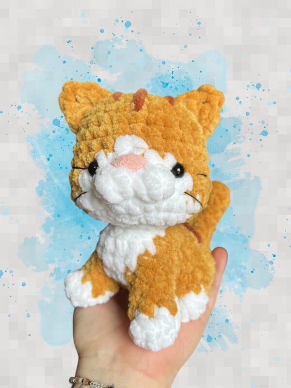 Kitten tabby orange